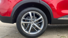 MG Hs 1.5 T-GDI Exclusive 5dr DCT Petrol Hatchback